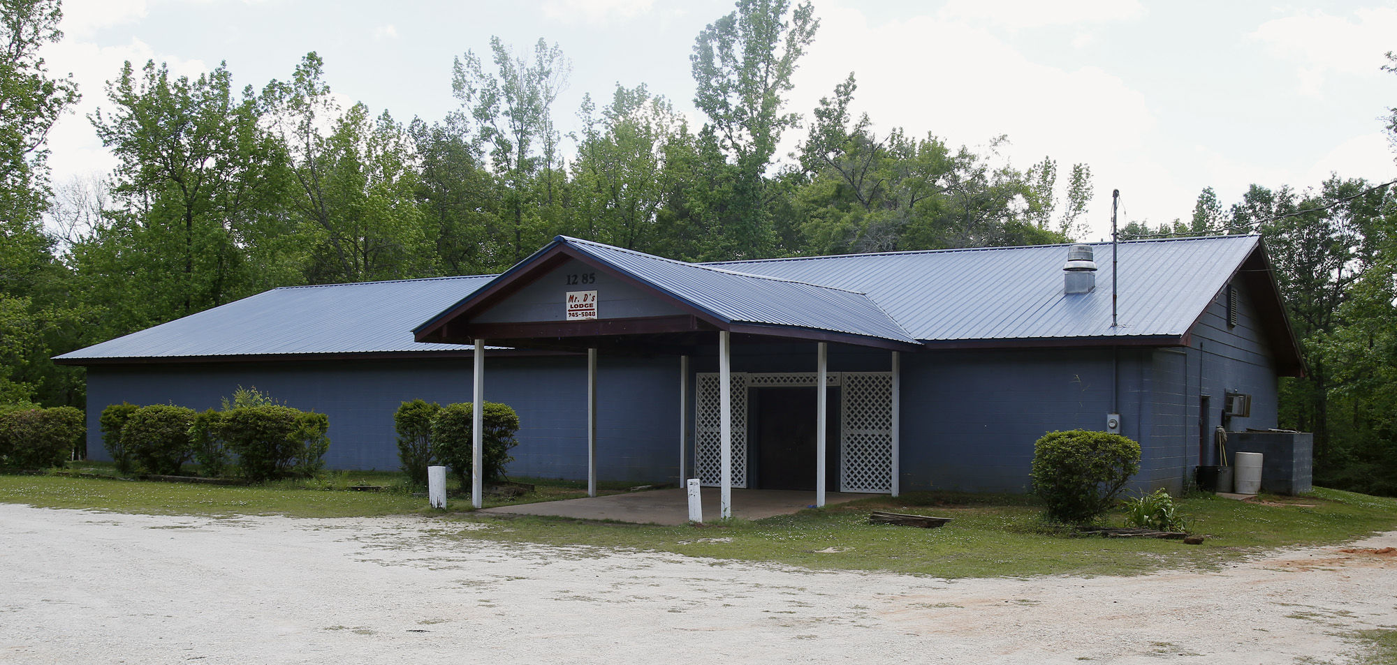 Mr D's Lodge